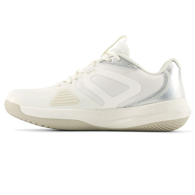 New Balance 796v5 (D) Womens Tennis Shoe - White/Gum