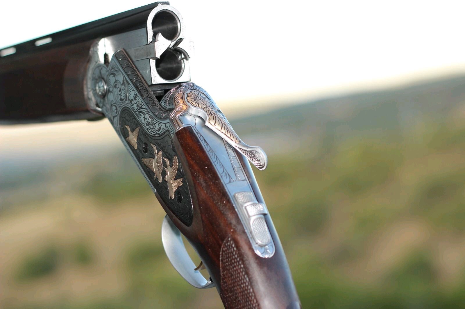 over-under-shotgun.jpg over-under-shotgun.jpg