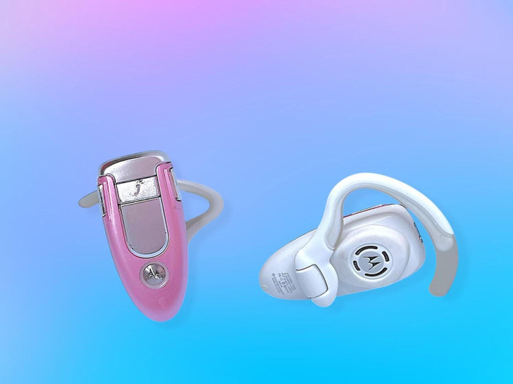 Vintage Y2K Pink Motorola Mobile Cell Phone Ear Piece .