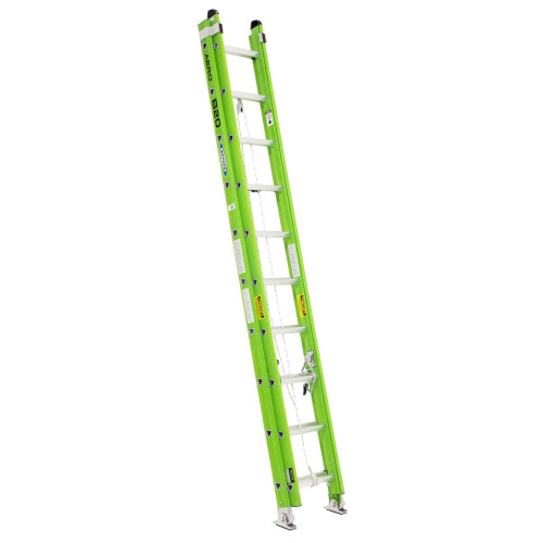 Werner Aero 20 ft. H Fiberglass Extension Ladder Type IAA 375 lb. capacity 20-10.41 ft.