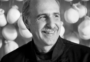 The Living Room with Gerry Bonds  — Interview with Sam Lovera