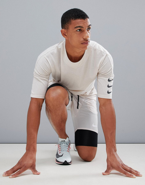Nike Running Tailwind Run Division T-Shirt In Sand 928541-008