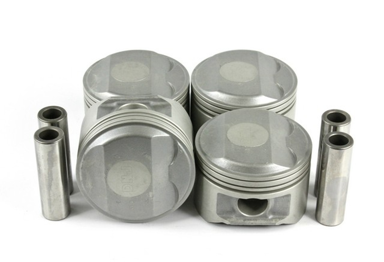 Piston Set 2.4L 1996 Chrysler Sebring - P151.7