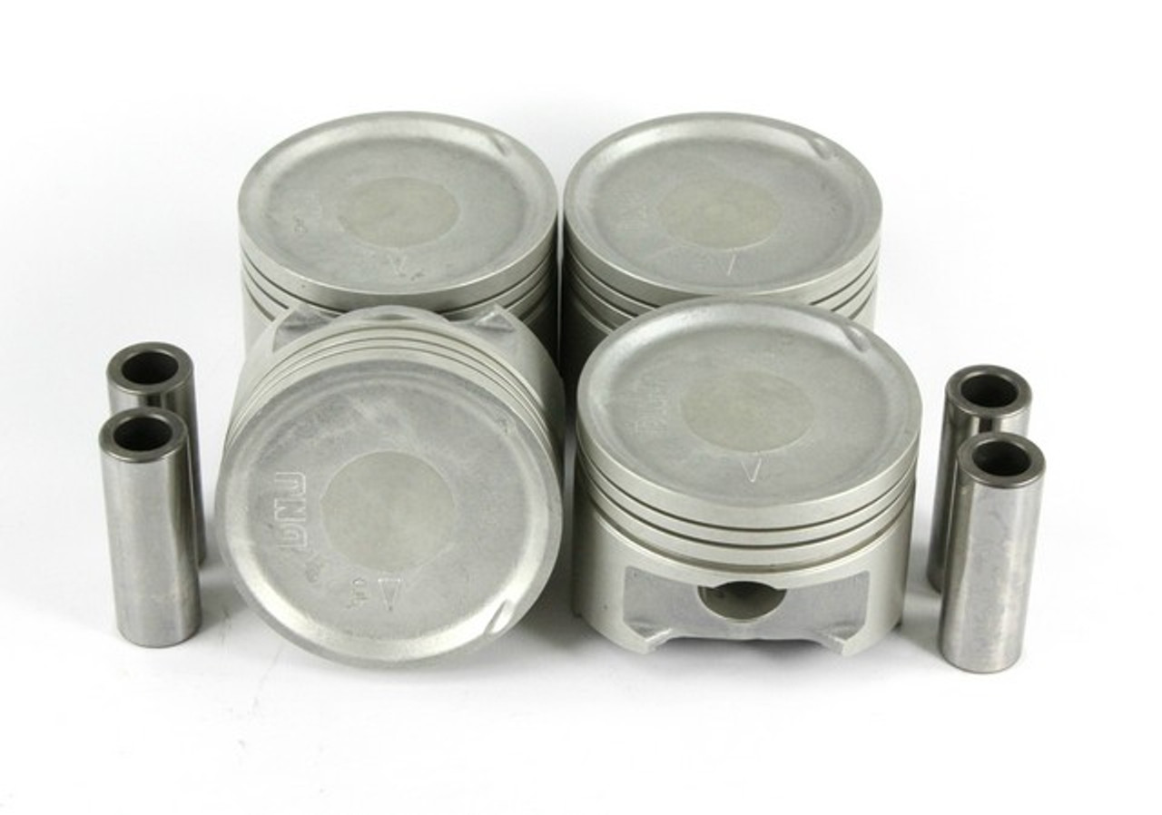 Piston Set 2.4L 1993 Eagle Summit - P153.1