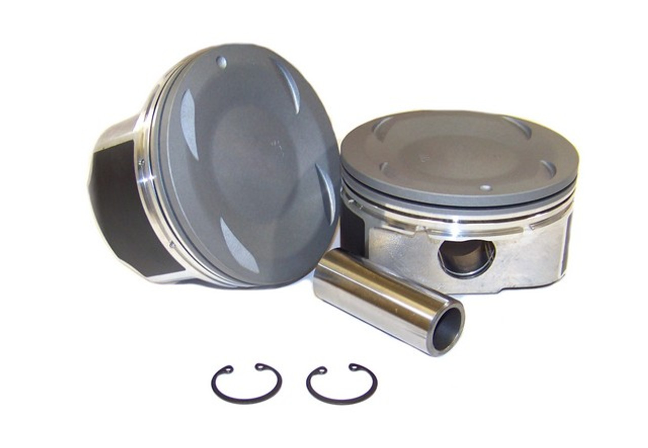 Piston Set 5.6L 2005 Infiniti QX56 - P649.2