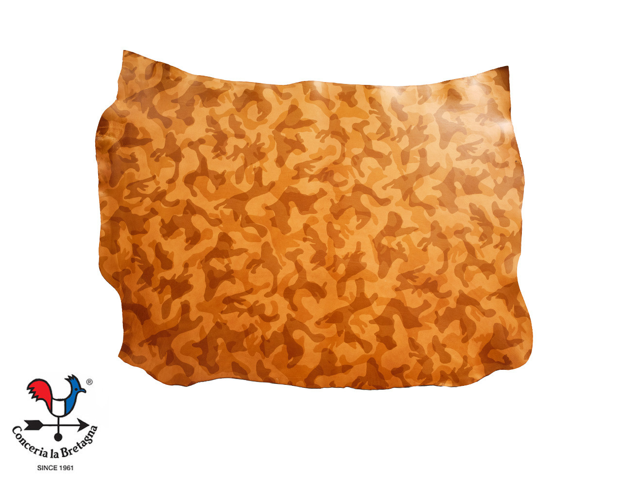 Fullgrain Camo Leather Skin from La Bretagna, Large Print Desert