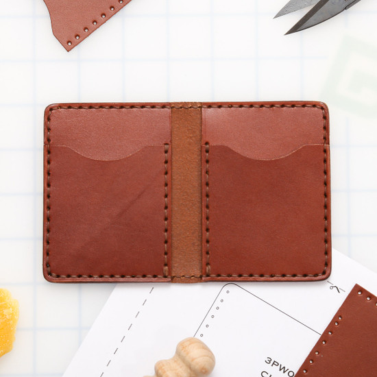 Buckleguy 4 Pocket Vertical Wallet Leather Kit