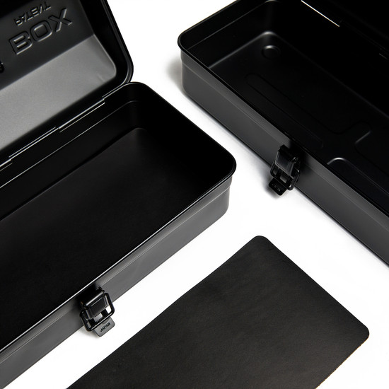 optional leather insert/monogram