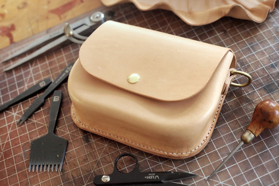 Leather Wet Molded Bag Made from Buckleguy Corter Bag Wet Mold