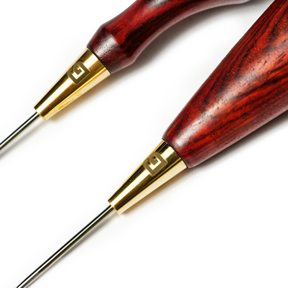 Sewing Awl - Fine Leatherworking