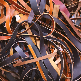 Pallet of Assorted Leather Scrap, Mixed Weight (2.5-12oz), 550lbs