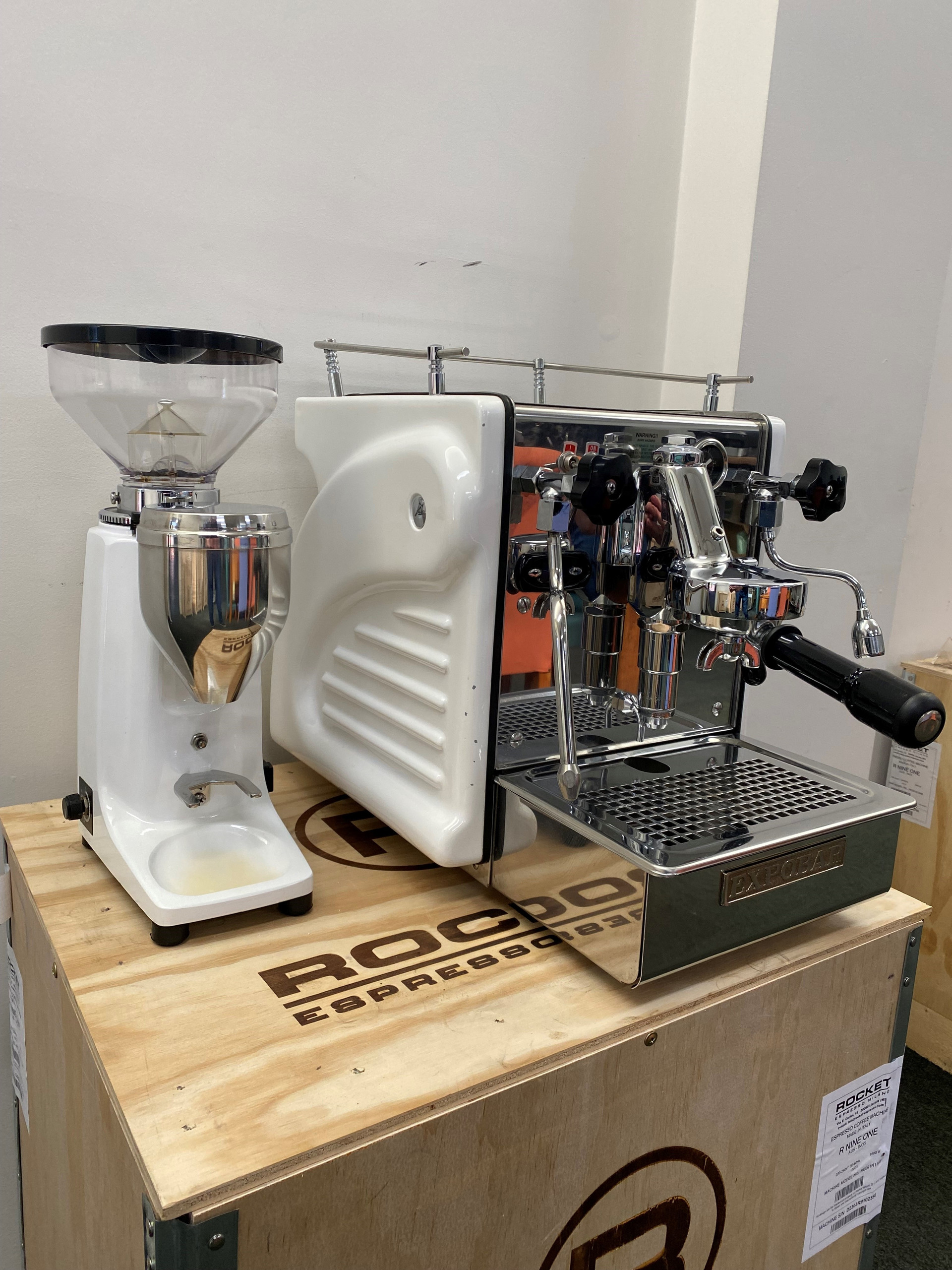 Expobar Ruggero Barista Minore White and Quamar Q50P Fully Refurbished