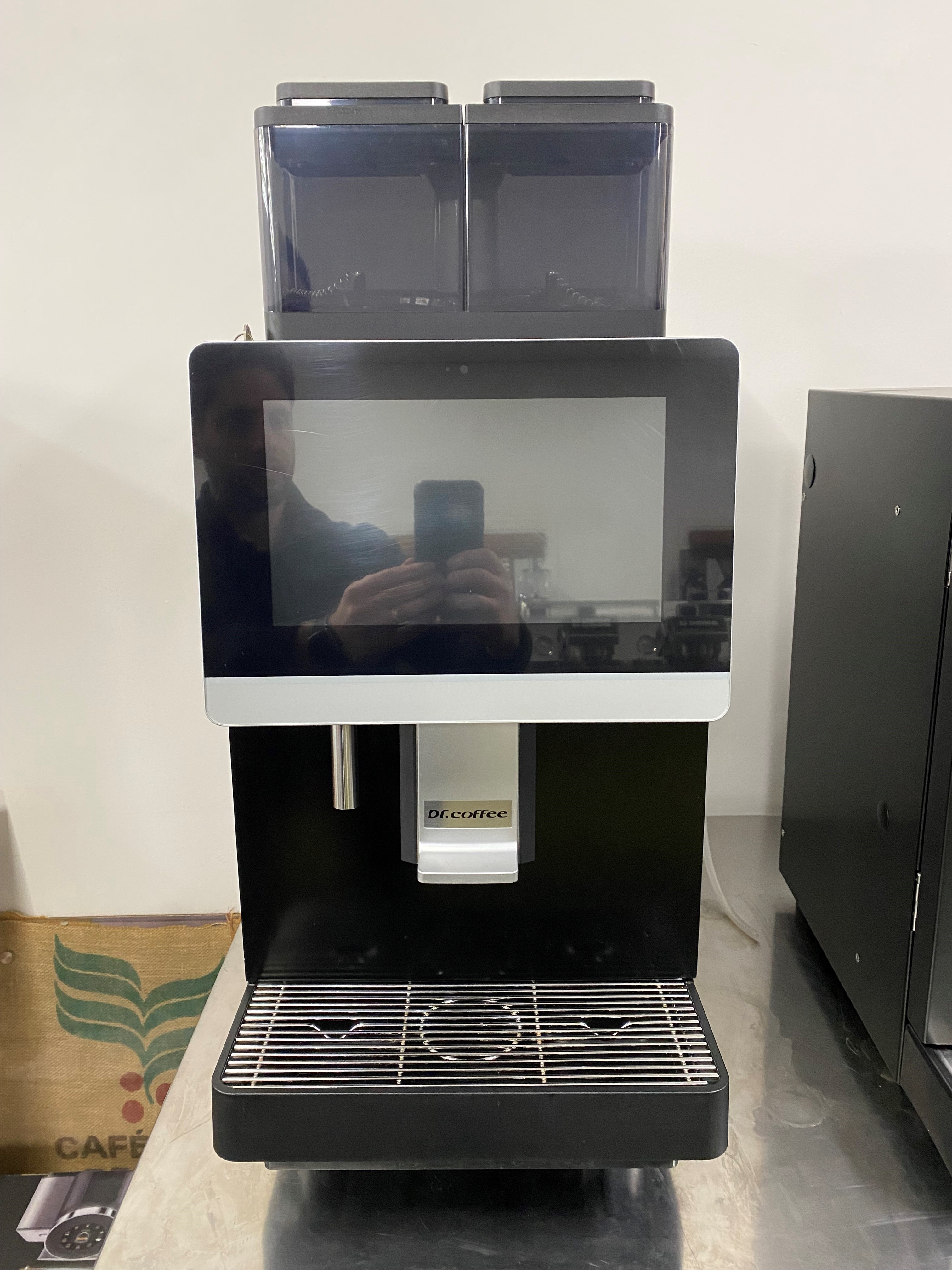 Dr. Coffee F3 Plus Automatic coffee machine