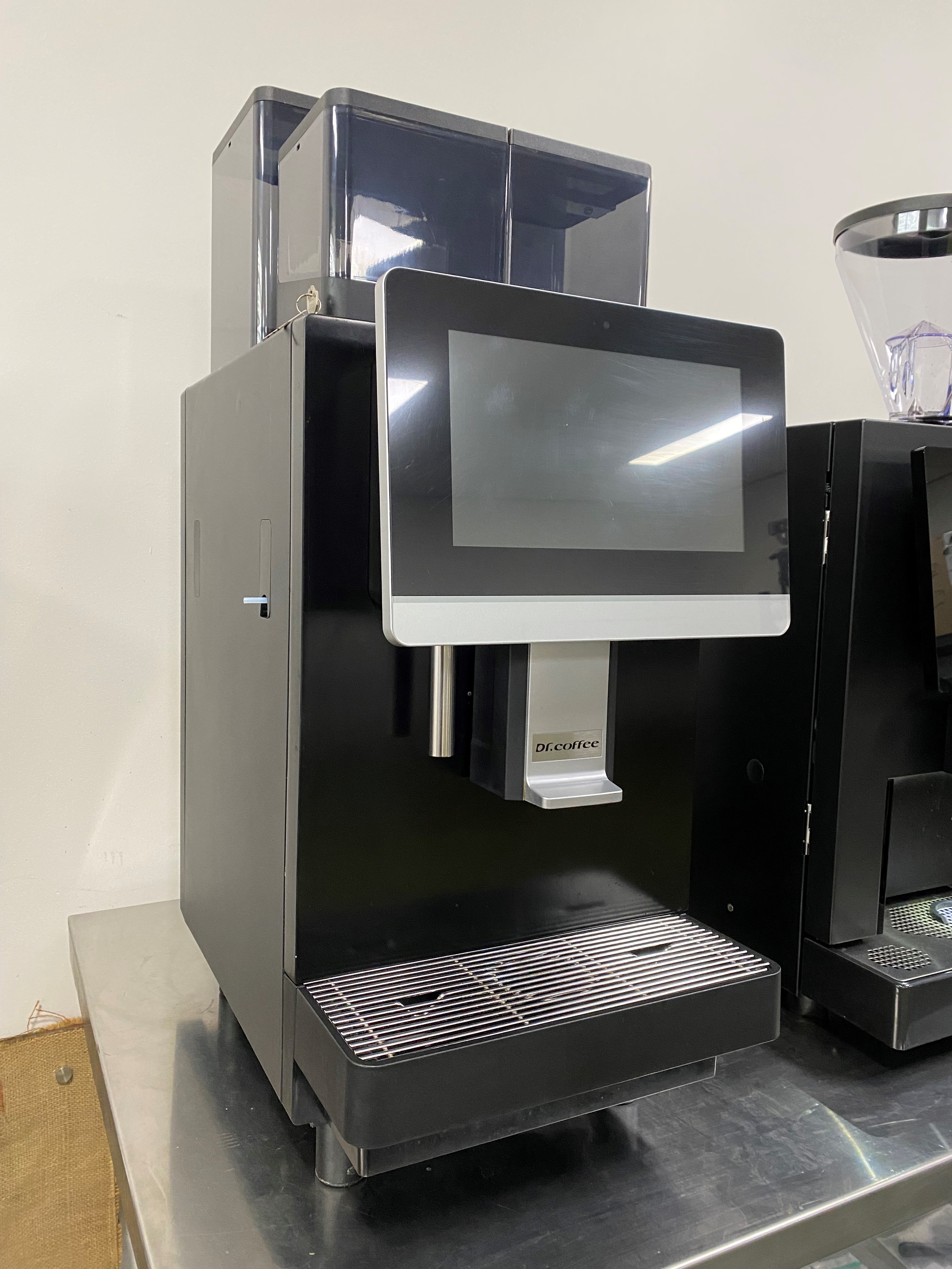 Dr. Coffee F3 Plus Automatic coffee machine