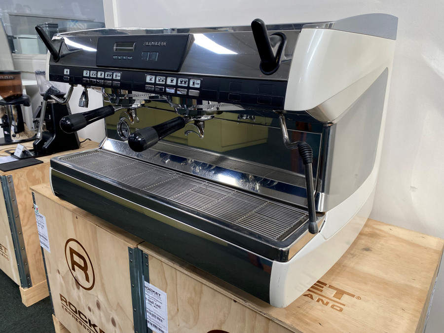 FINAL SALE-年末✨️Nuova  AURELIA2 業務用エスプレッソマシン ✨️Nuova AURELIA2 業務用エスプレッソマシン