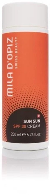 Experience ultimate hydration and sun protection with this fresh, ultra-smooth, and non-greasy lotion. Enriched with vitalizing actives and a relaxing scent, it invigorates both body and spirit. The skin feels soft, toned, and intensely hydrated, while the SPF 30 sunscreen with UV filter provides broad-spectrum protection against harmful sun rays. This lotion leaves your skin feeling pleasantly perfumed and beautifully protected.