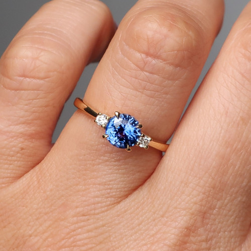 Sarah - 1.16ct Round Blue Sapphire Engagement Ring - [S812-SARAHR-NVST2764]