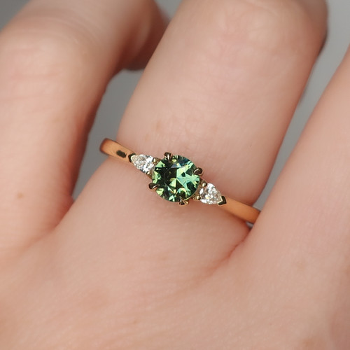 Faye - 0.55ct Round Australian Parti Green Sapphire Engagement Ring - [S811-FAYER-NVST2958]