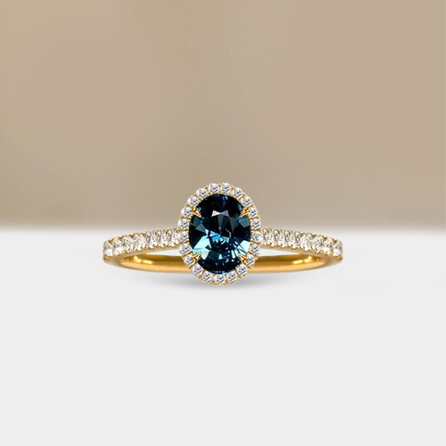 S809-CHLOE-YG-NVST3843.jpg
