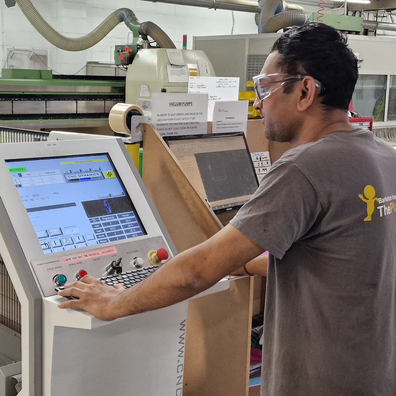 CNC Programmer CNC Programmer