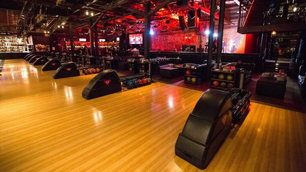 5 Amazing Bowling Alleys in the US