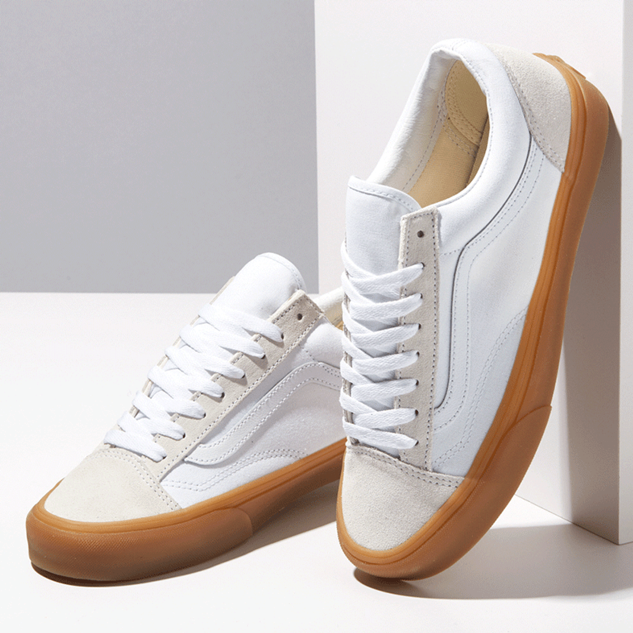 Vans Unisex UA Style 36 Gum & White Shoes - VN0A54F6WHT1