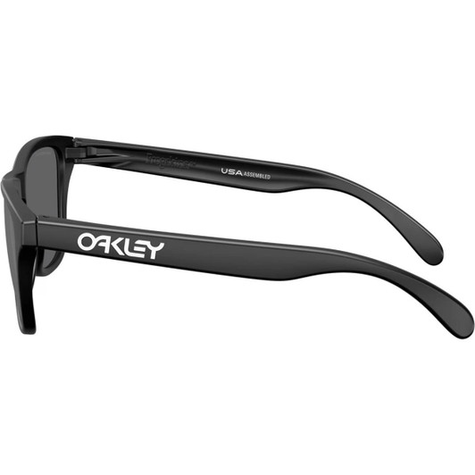 Oakley men sunglasses