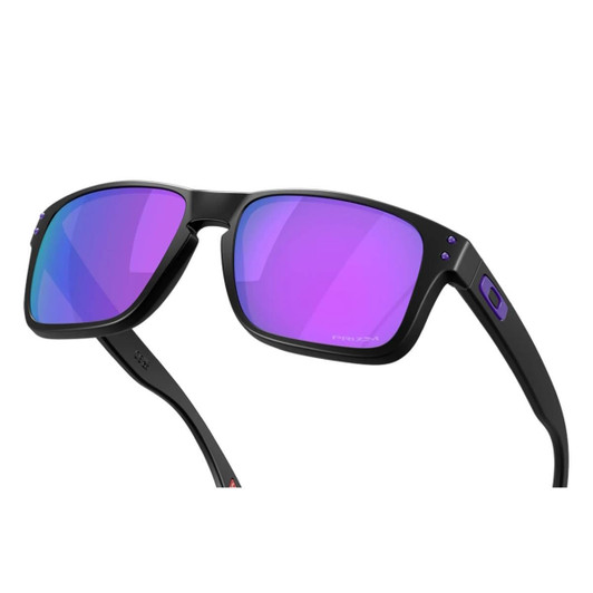 Oakley man sunglasses