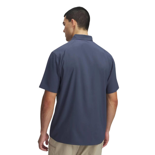 Under armour man shirt