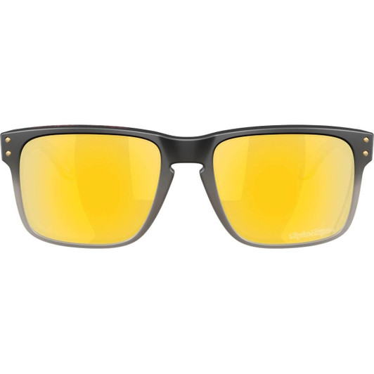Oakley sunglass