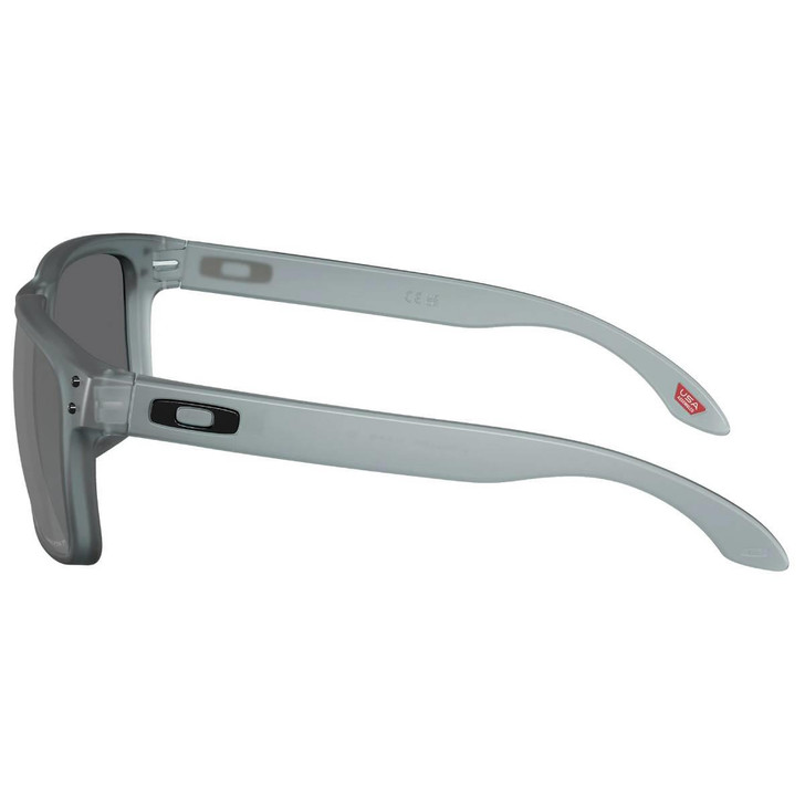 Oakley men sunglasses
