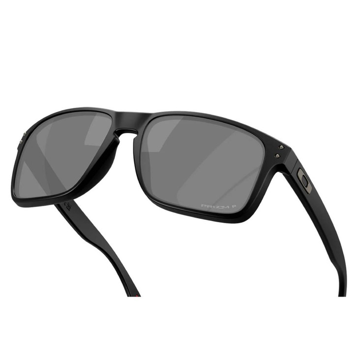 Oakley sunglasses