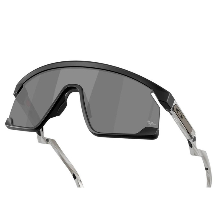 Oakley sunglasses