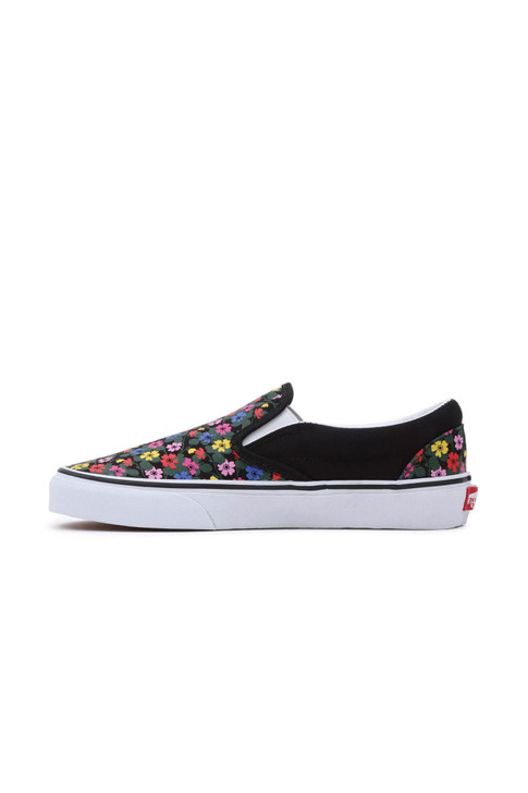 Vans Women's UA Classic Slip On Shoes - VN0A5JLXY281