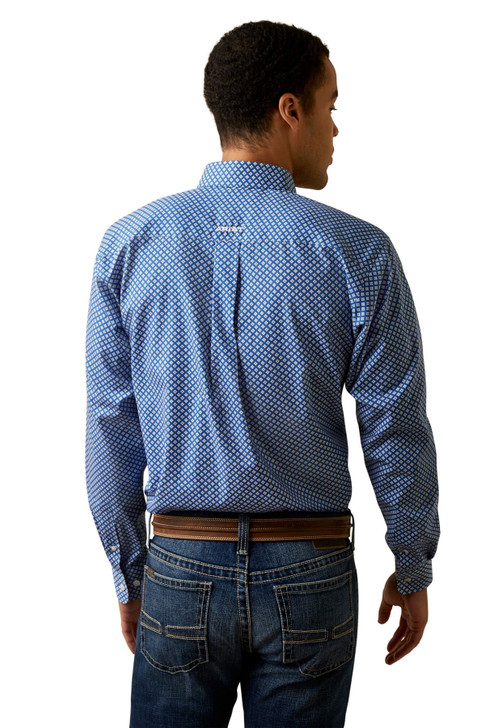 Ariat Men's Wrinkle Free Wren Fitted Long Sleeve Shirt Jacket - 10044855