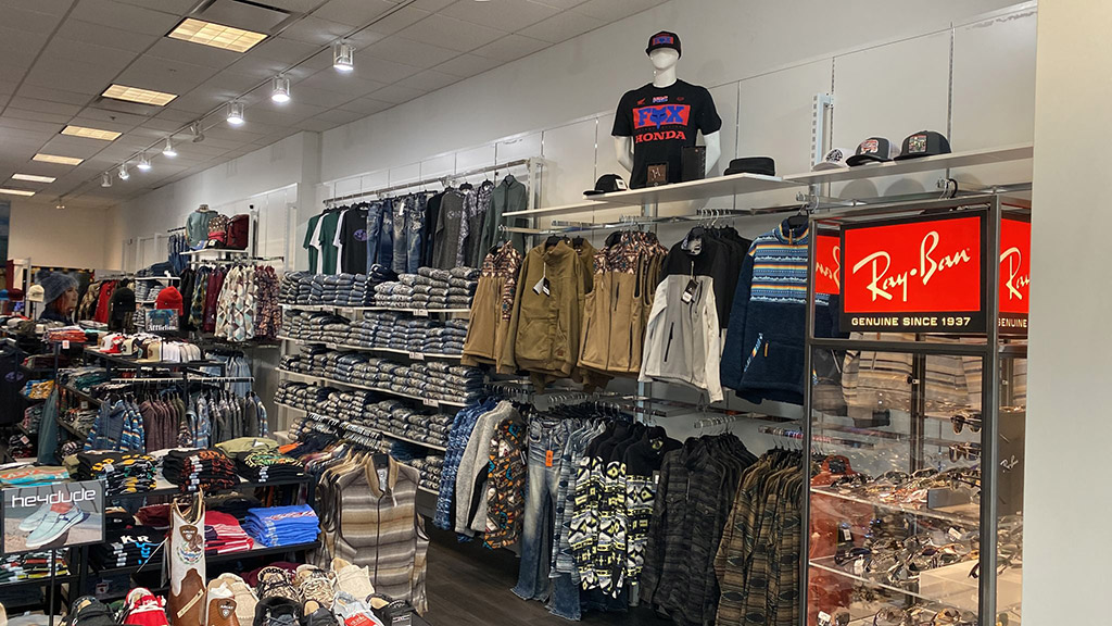 KOWear Lakeline Mall