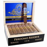 Perdomo 10th Anniversary Mad "R" Robusto