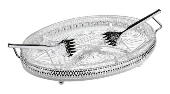 Queen Anne Oval Hors d'oeuvre/Side Handles/Forks 2 1/2"h x 7 7/8"w x 12 1/8"l  English Silver Plate (Tarnish Resistant). SKU #: 0/6229.