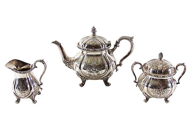 Tea Set 3pcs chased Silver plate C. 1940 (A9010)