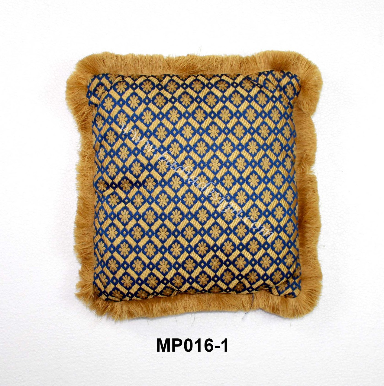 Small Decorative Moroccan Pillow - MP016