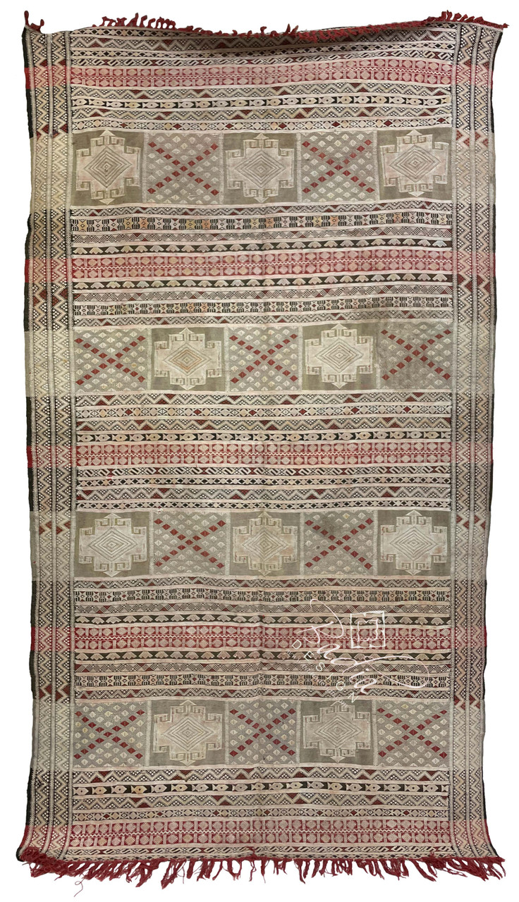 Moroccan Kilim Rug with Tribal Designs - R0263