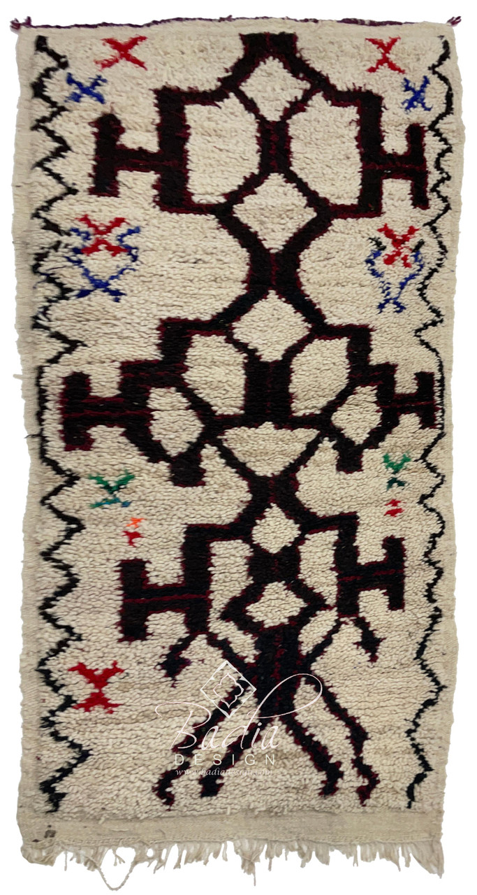 Multi-Color Rug with Geometric Designs - R0391