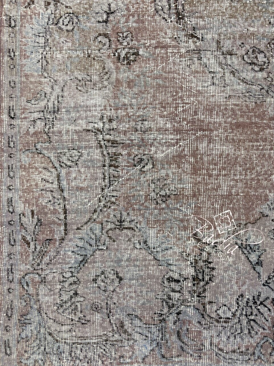 66" W x 99" H - Faded Vintage Multi-Color Rug - R0514