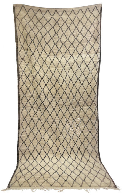 Long Beige Moroccan Berber Rug - R0165