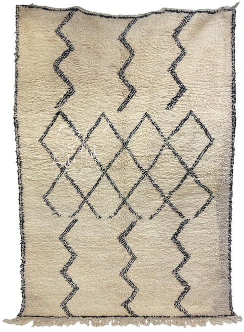 Cream Color Moroccan Rug with Geometric Designs - R0195