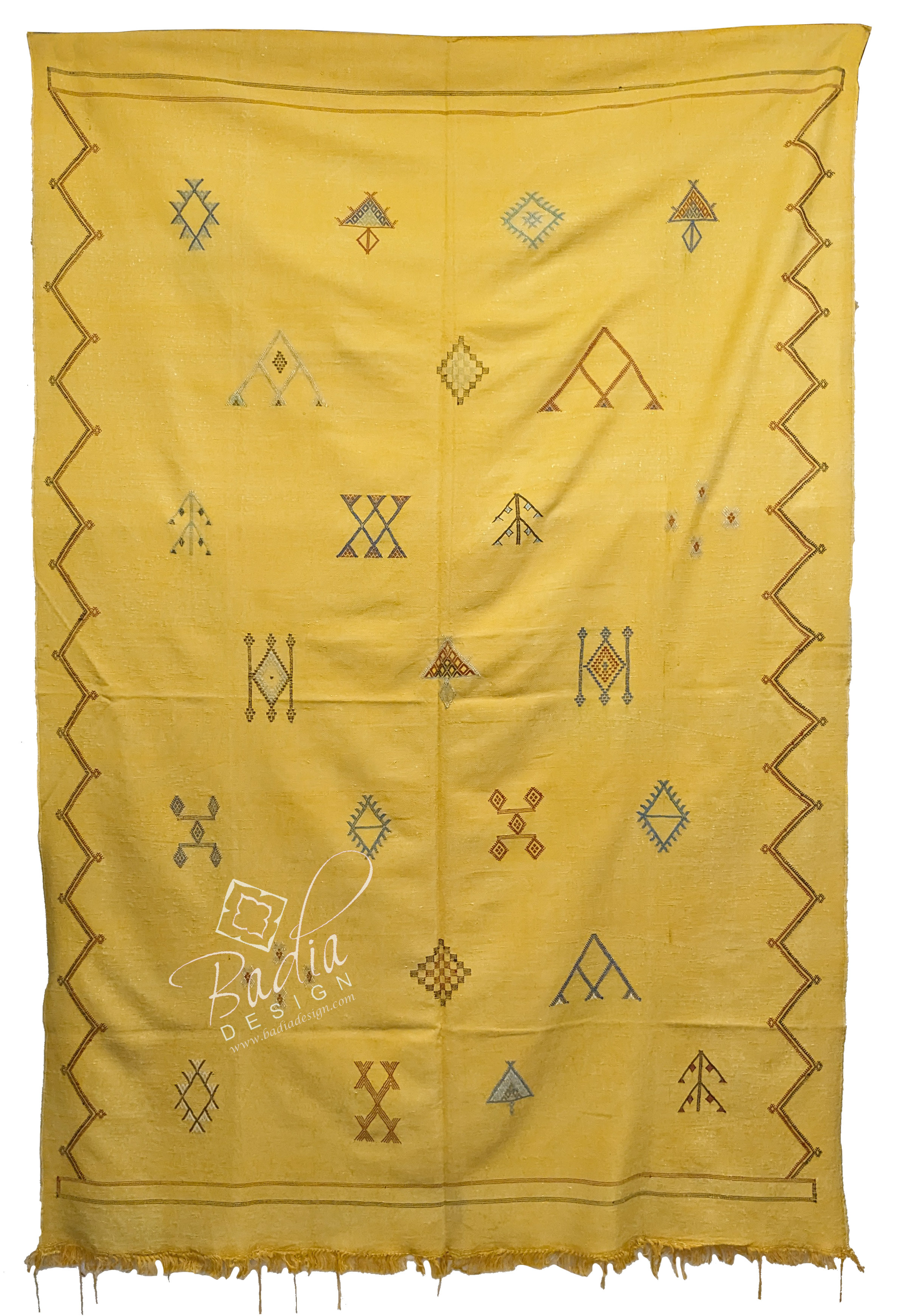affordable-moroccan-rugs-r0472.jpg