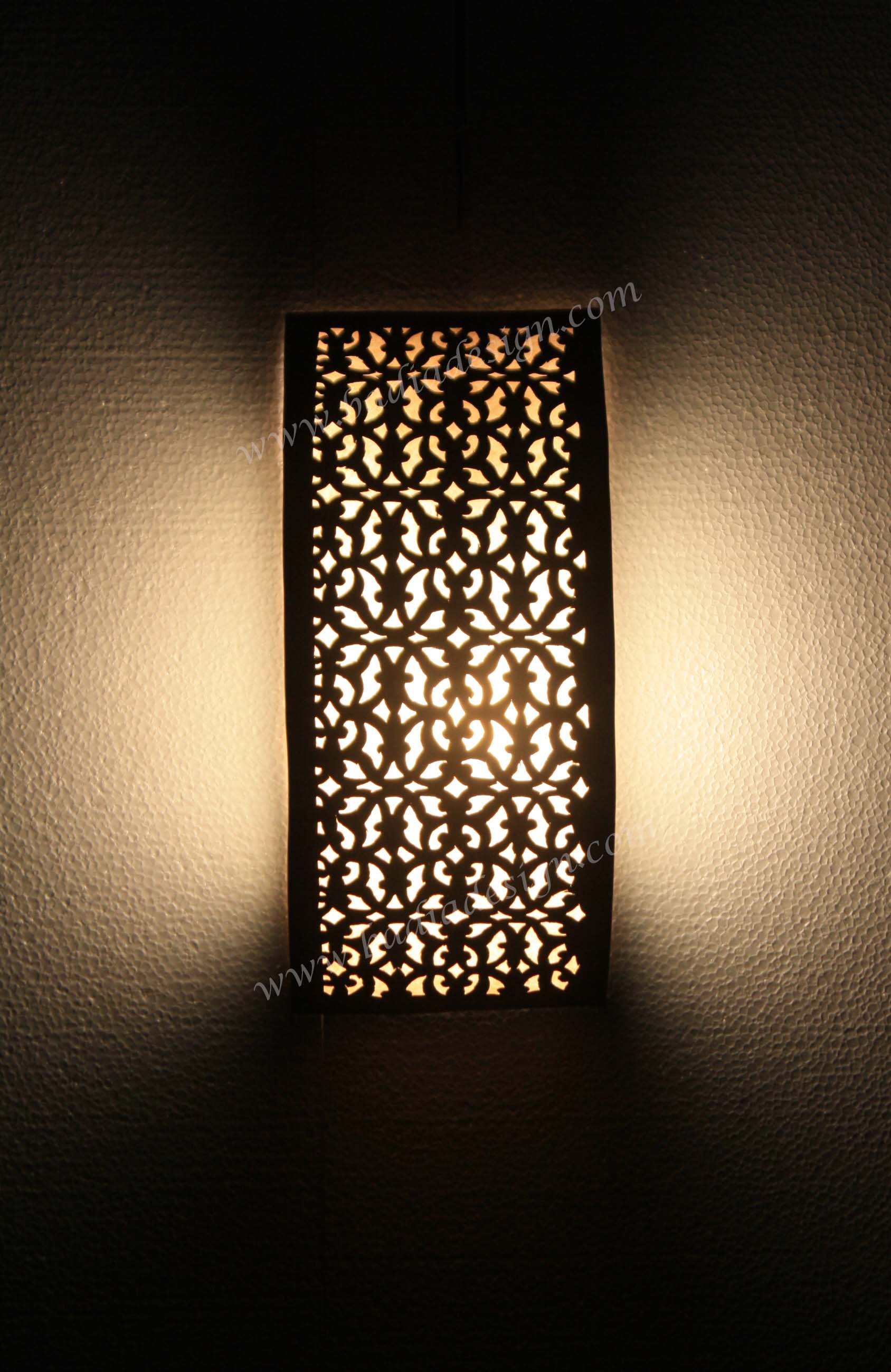 moroccan-half-moon-brass-wall-sconce-wl184-1.jpg