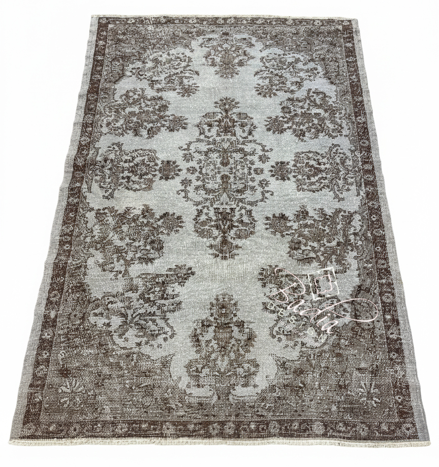 neutral-vintage-rug-with-ornate-floral-designs-r0510-1.jpg