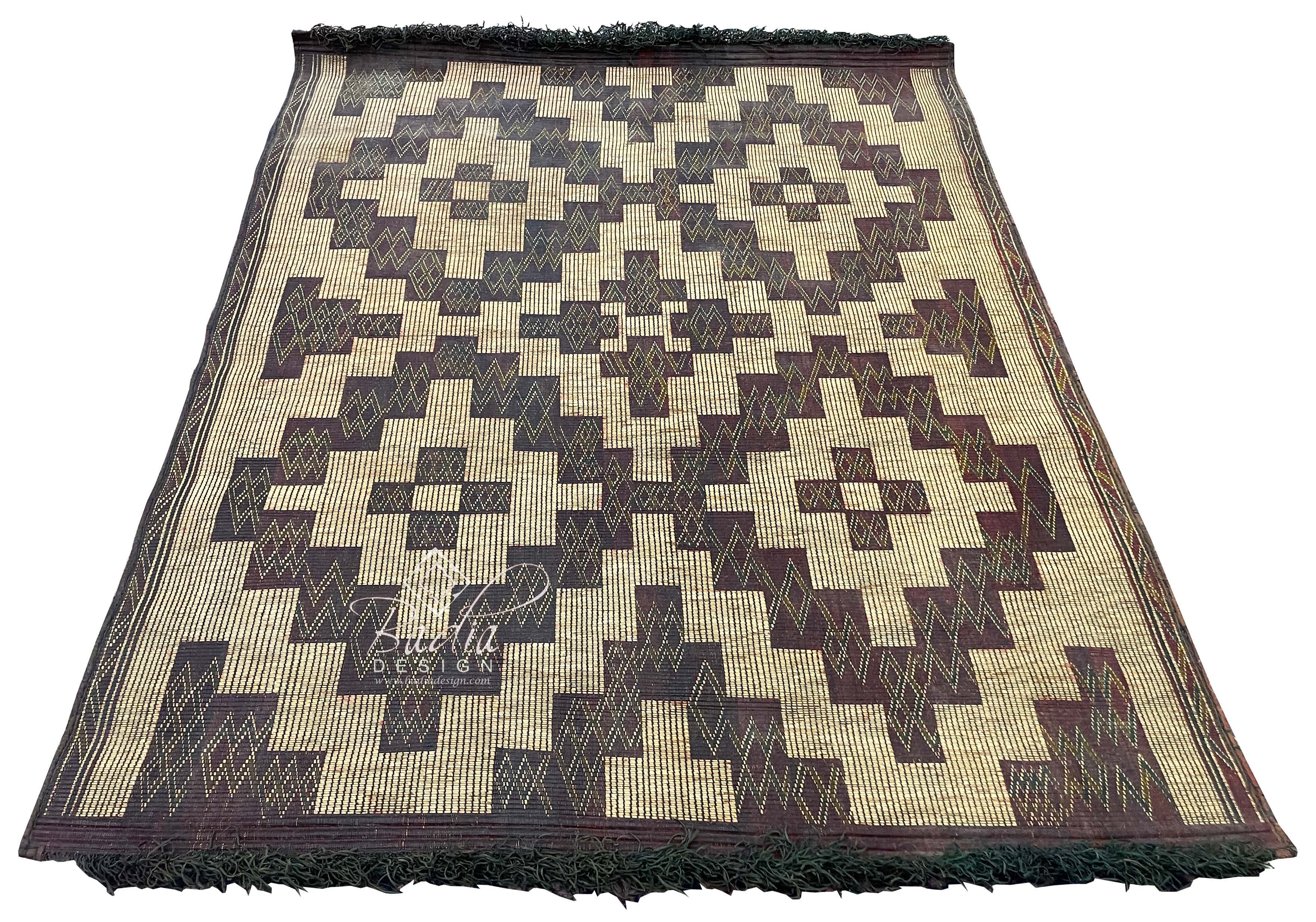 traditional-berber-handwoven-floor-mat-r969.jpg