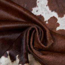 Cowhide Rug DEC23-033 (220cm x 210cm)